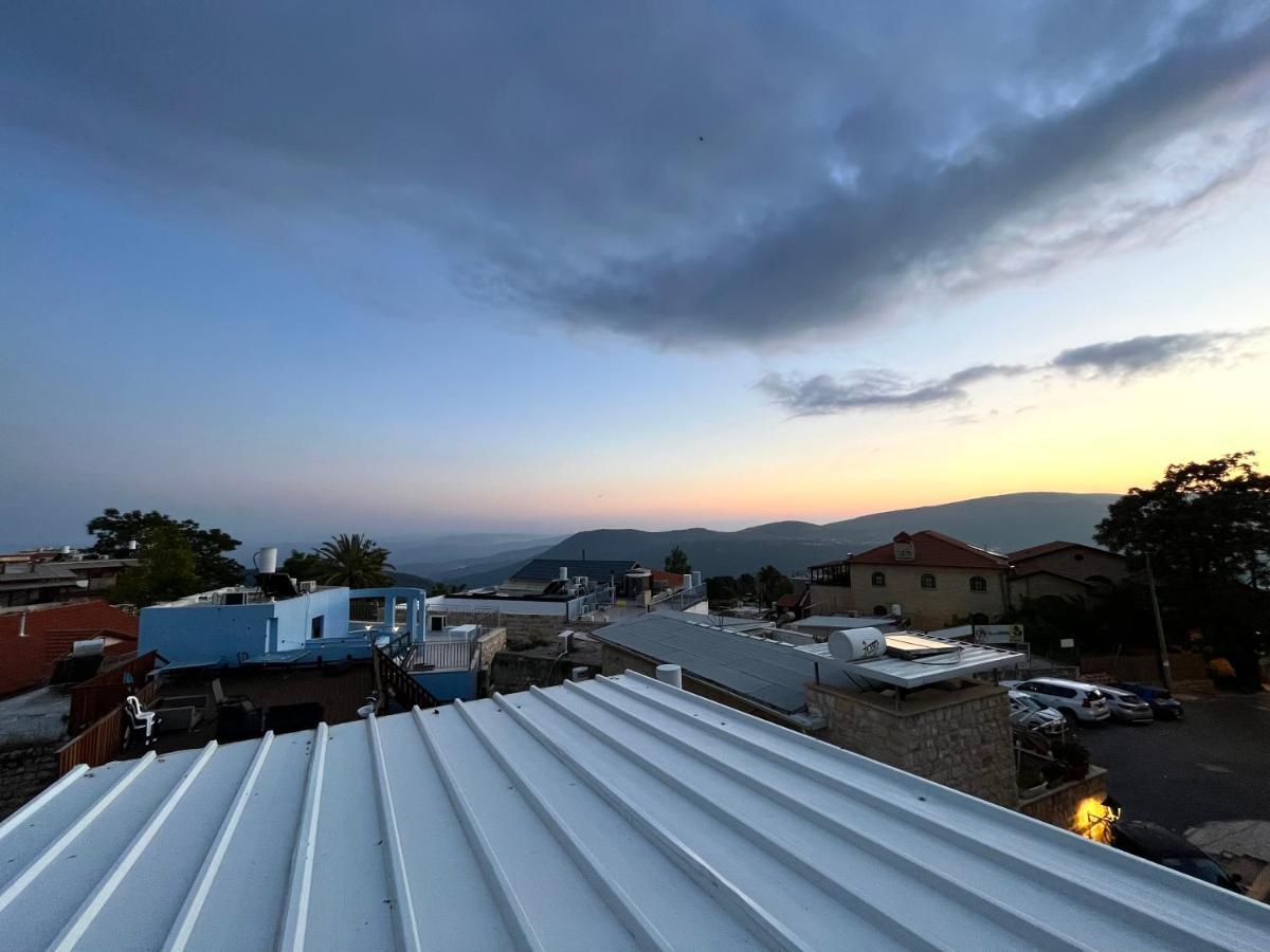 Mishpahat Price Zefat Exterior photo